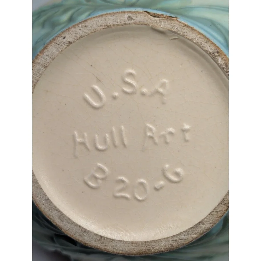 Hull Pottery Art U.S.A. E-20 Pink Bow Knot Teapot with Lid Matte Finish E-20